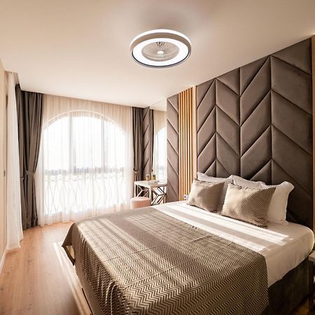 סאני ביץ' Harmony Suites Grand Resort מראה חיצוני תמונה