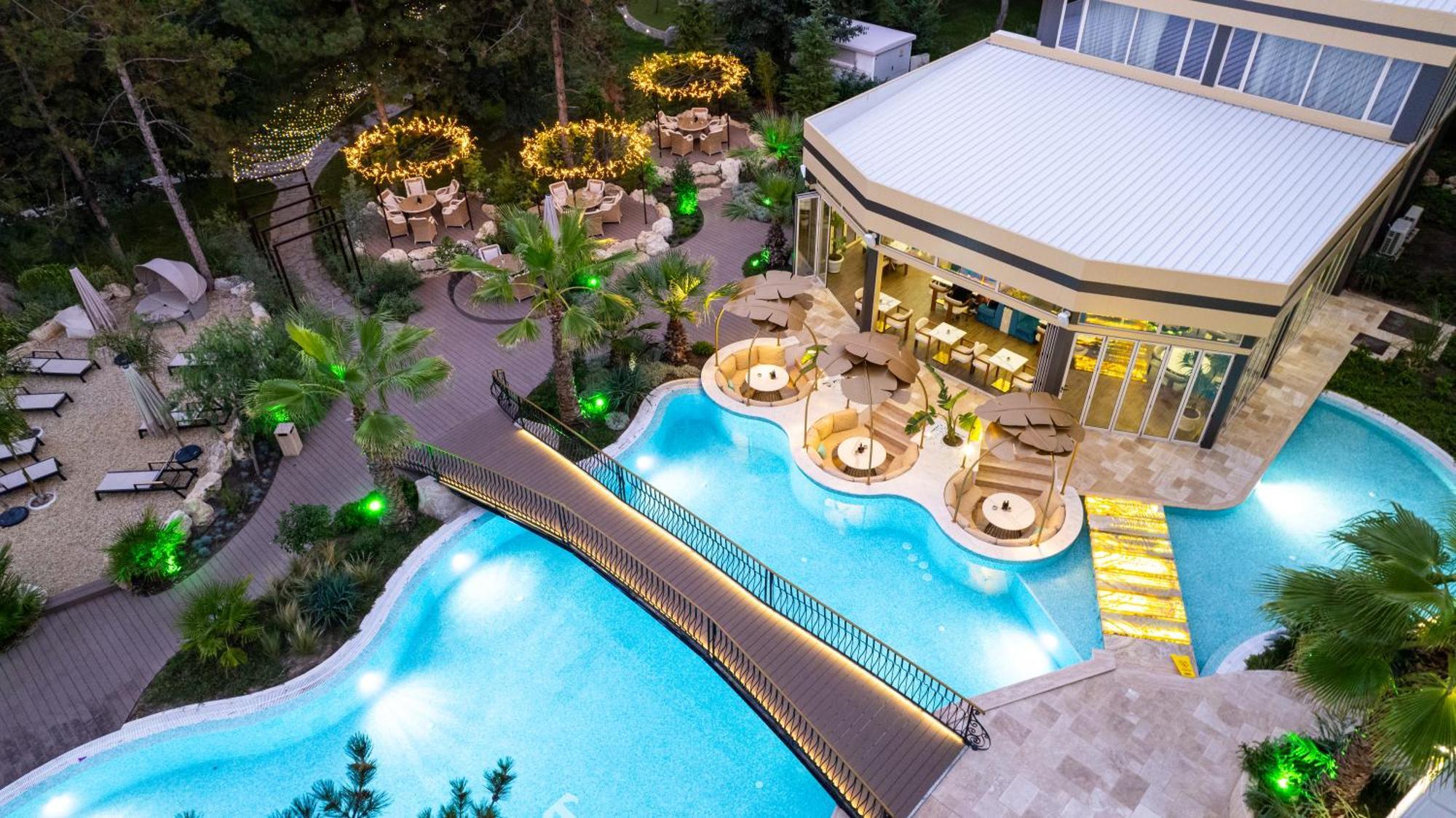 סאני ביץ' Harmony Suites Grand Resort מראה חיצוני תמונה
